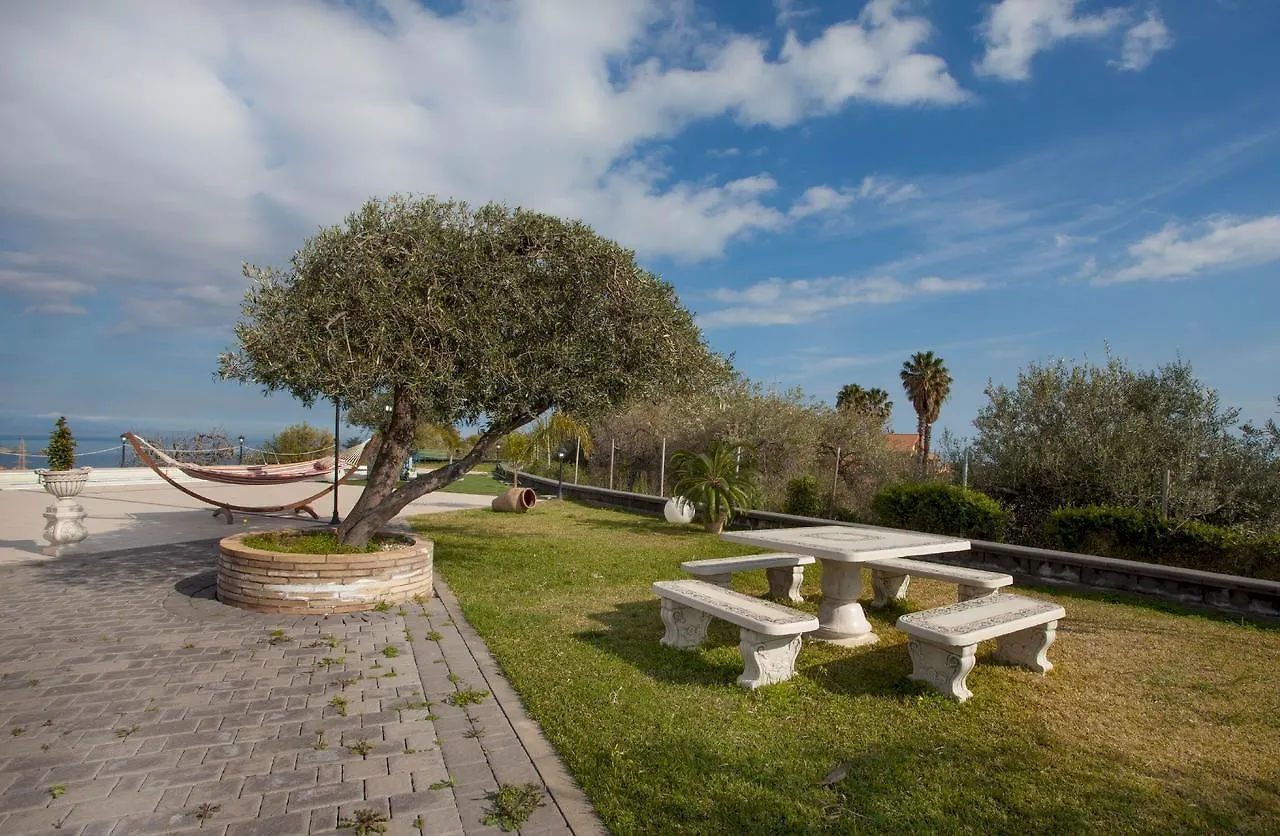 Villa Da Campo Giardini Naxos